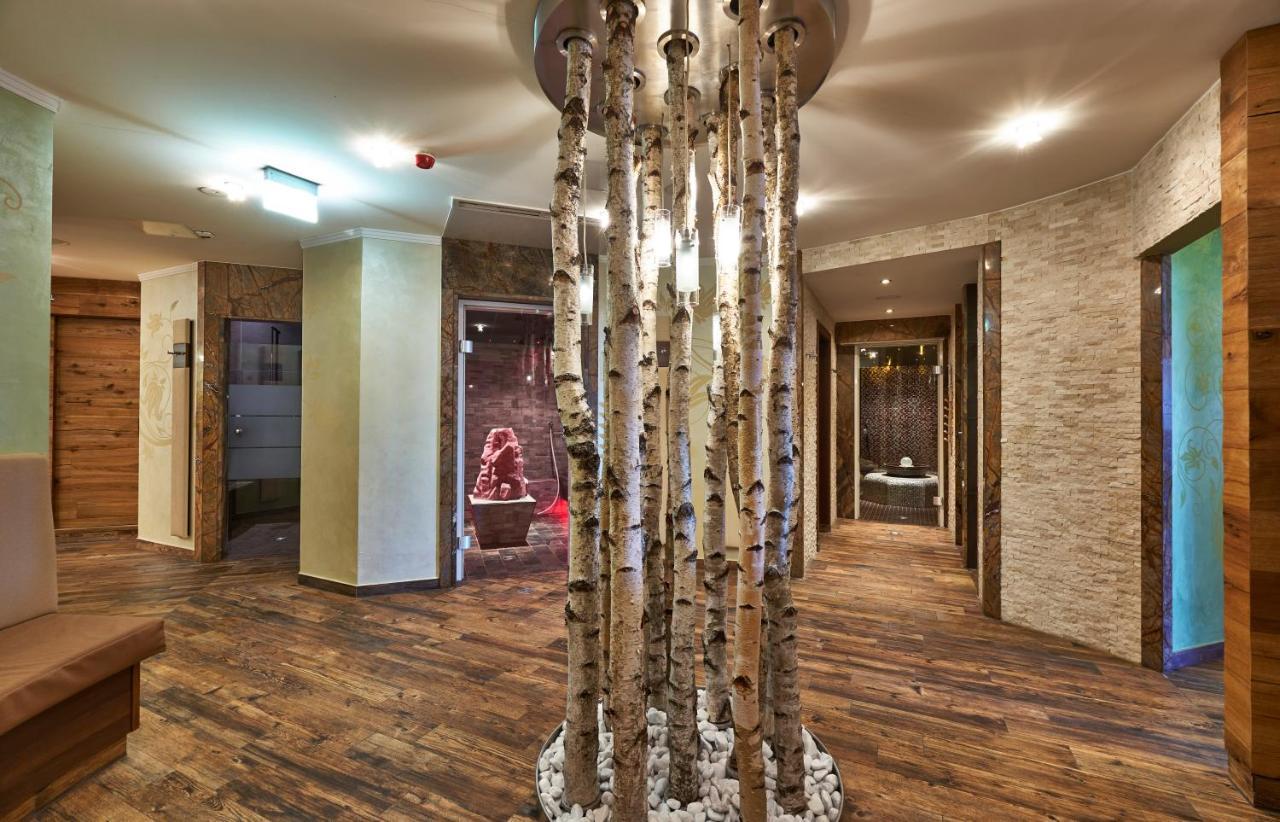 Kristall- & Vitalhotel Bergknappenhof بودنمايس المظهر الخارجي الصورة