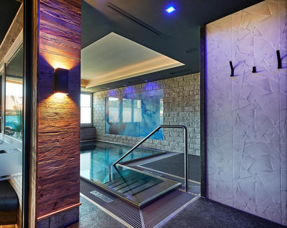 Kristall- & Vitalhotel Bergknappenhof بودنمايس المظهر الخارجي الصورة